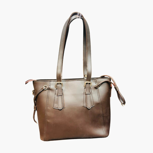 Stylish CarryAll in Leather